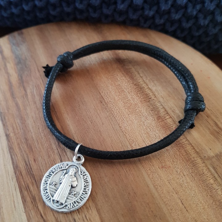 Bracelet coulissant Saint Benoit