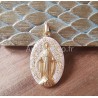 médaille miraculeuse  rose poudré  et or.