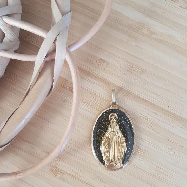 Médaillon médaille miraculeuse, cadeau baptême, baptême, cadeau baptême religieux, rue du bac, cadeau parrain, cadeau marraine,