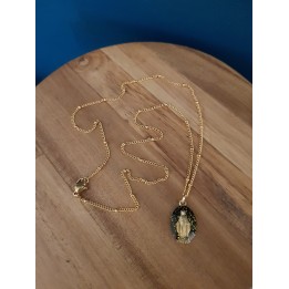 Pendentif médaille miraculeuse.