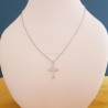 Pendentif croix.