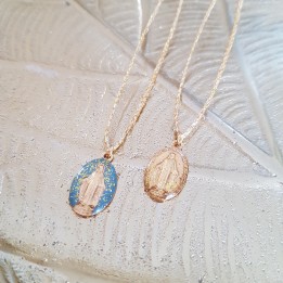 Pendentif médaille miraculeuse.