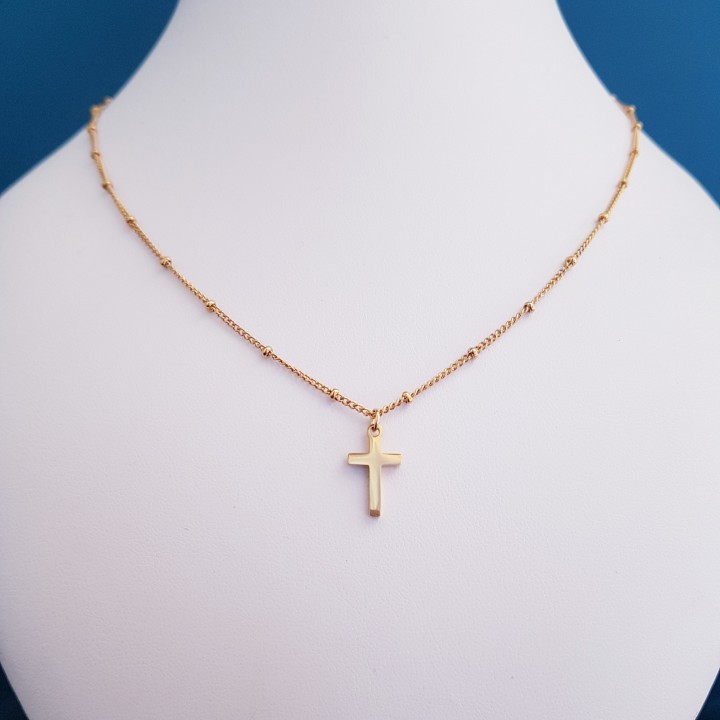 Pendentif croix.