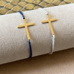 Bracelet croix et cordon.