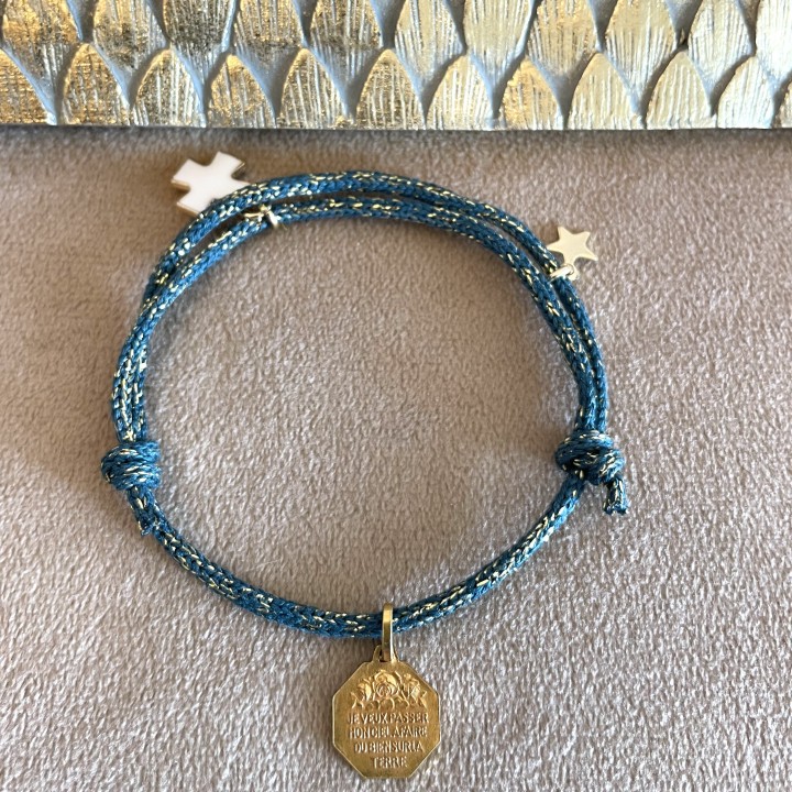 Médaille galvanisé or ancienne de sainte Thérèse de l'Enfant Jésus.