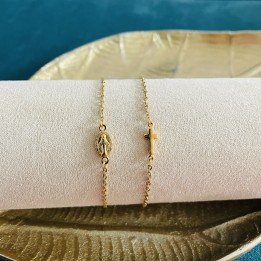 Bracelet croix plaqué or.