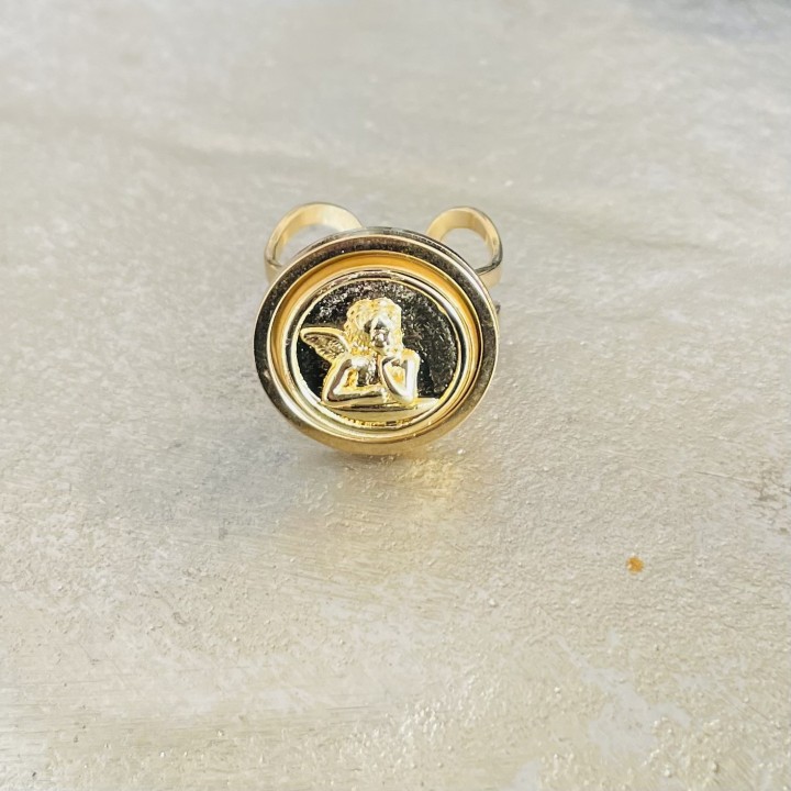 Bague Angelino.