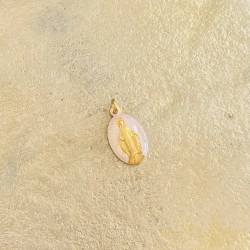 Médaille miraculeuse pailletée or , fond rose poudré.