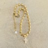 Bracelet chaine boule et croix strass plaqué or.