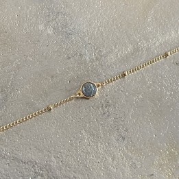 Collier Notre Dame.