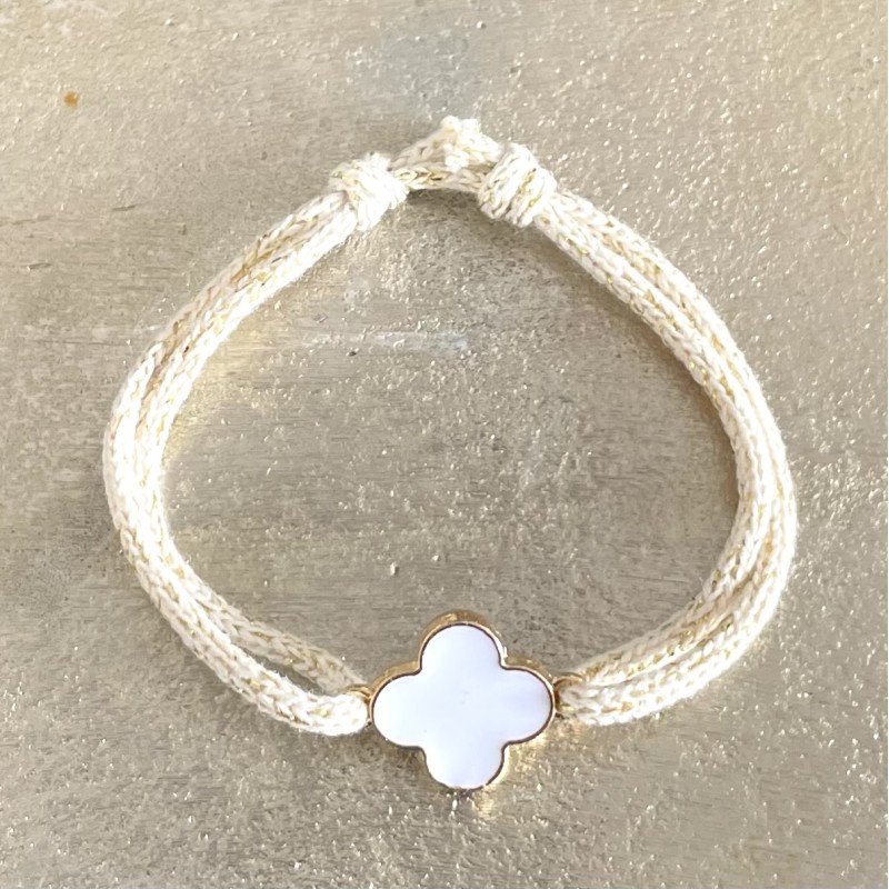 Bracelet coulissant Croix tréflée blanche. Bracelet coulissant Croix tréflée blanche.