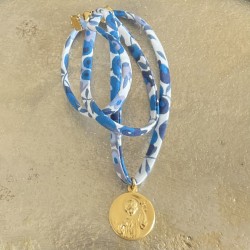 Pendentif Liberty et médaille miraculeuse.
