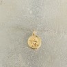 Médaille ronde du petit ange plaqué or.