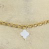 Bijoux religieux: le Bracelet "Alba" orné d'une croix en  pure nacre.
