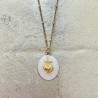 Collier Ex Voto blanc et or.
