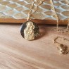 Collier du scapulaire de Notre Dame.