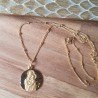 Collier du scapulaire de Notre Dame.