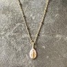 Collier petite médaille miraculeuse de la Vierge Marie.
