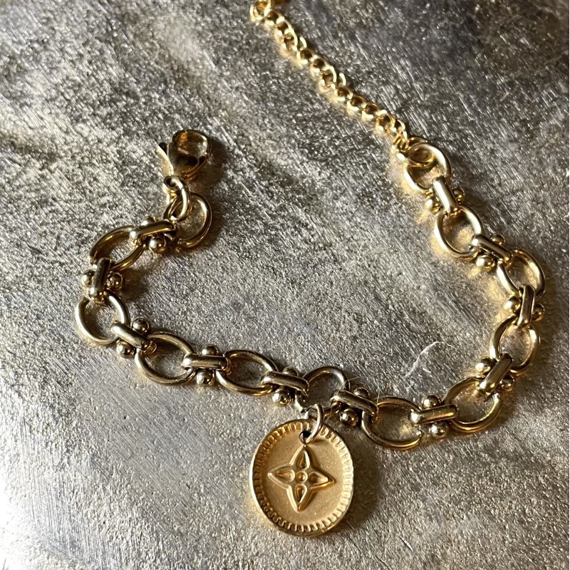 Bracelet maille Héraclès  et sa médaille de la croix..