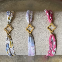 Bracelet Liberty coulissant croix trilobée.
