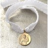 Bracelet froufrou médaille Jésus Roi d'Amour.