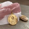 Bracelet froufrou médaille Jésus Roi d'Amour.