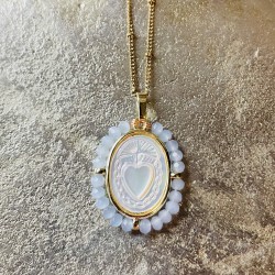 Pendentif médaille miraculeuse .