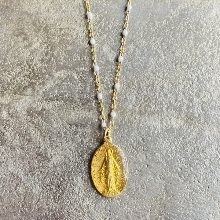 Pendentif médaille miraculeuse.