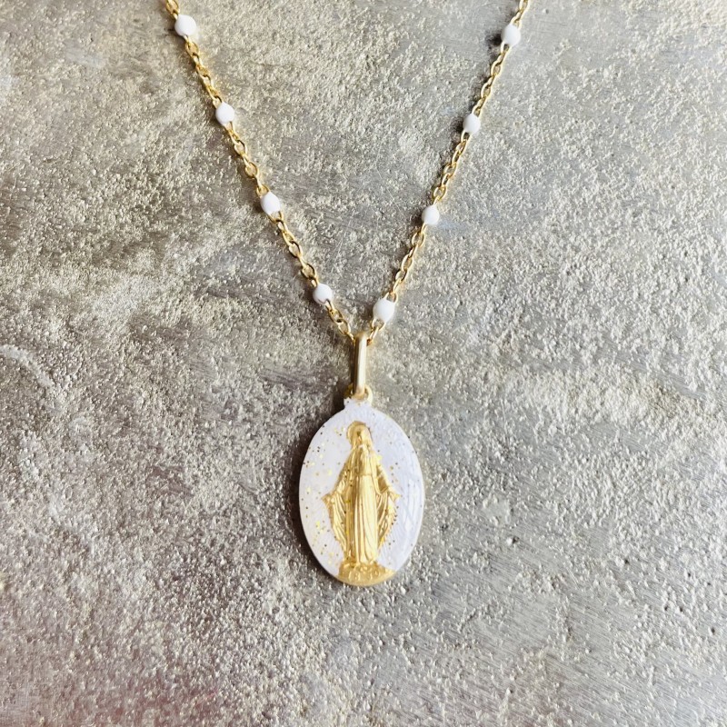 Pendentif médaille miraculeuse.