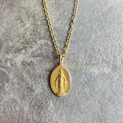 Pendentif médaille miraculeuse.